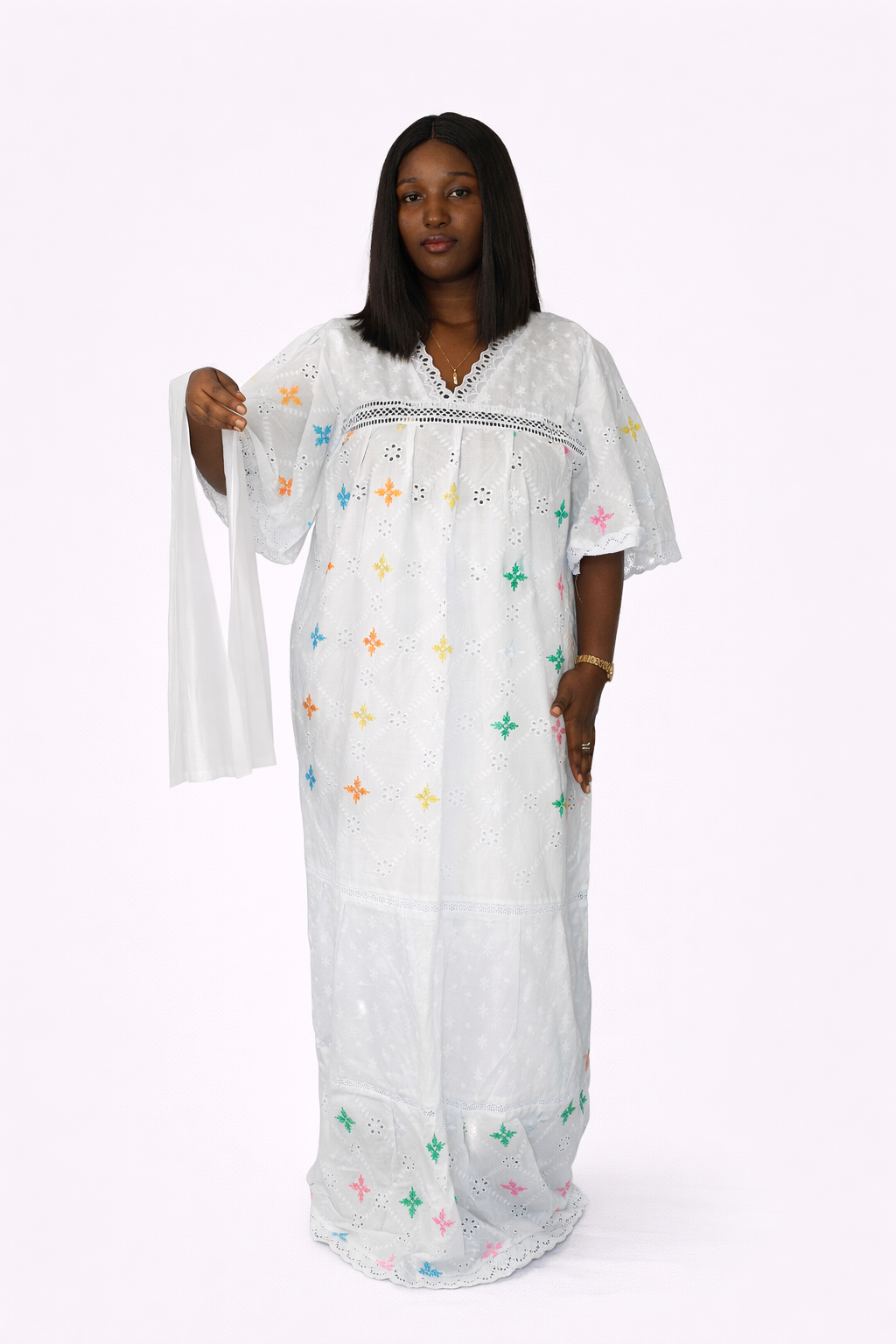 Boubou en dentelle – élégance traditionnelle