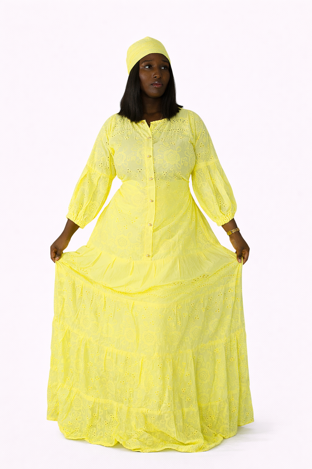 Boubou en dentelle – élégance traditionnelle